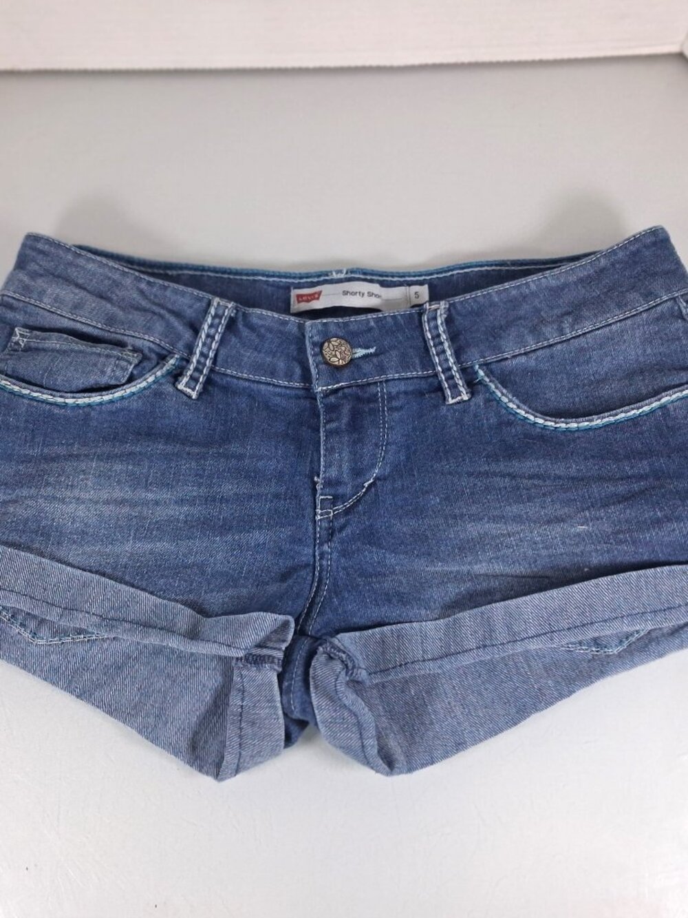 Levi’s Shorty Shorts Women’s Size 5 Blue Stretch Denim Cuffed Jean Shorts